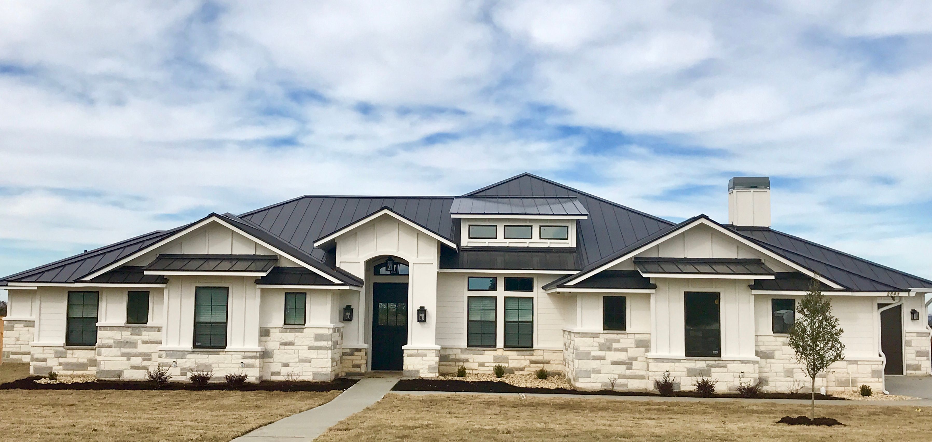 casa en Dustin Dewald Custom Homes por Dustin Dewald Custom Homes