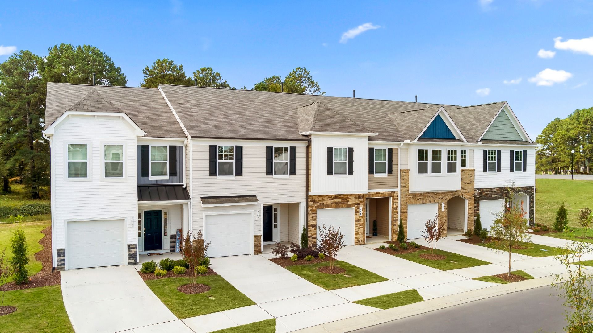 Sidney Creek Townhomes - Zebulon, NC