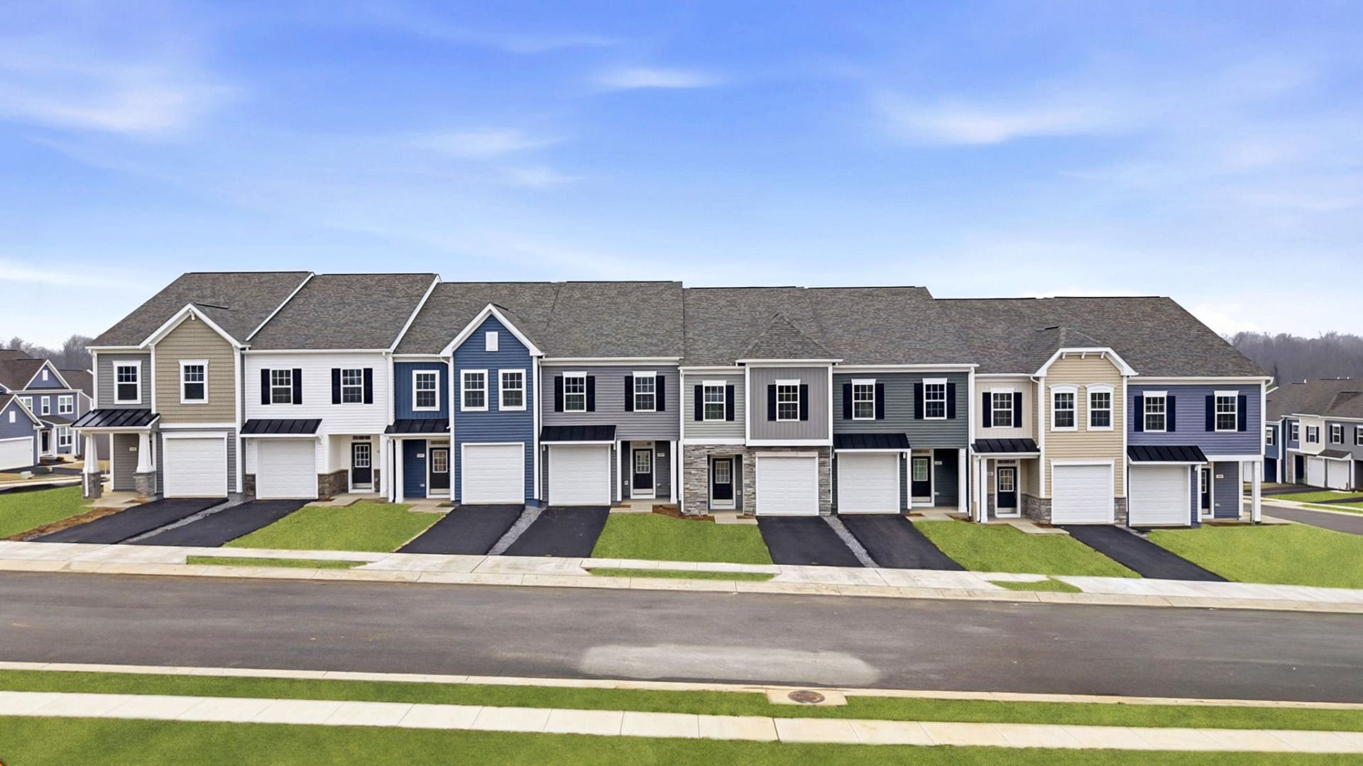 Martinsburg Station Townhomes - Martinsburg, WV