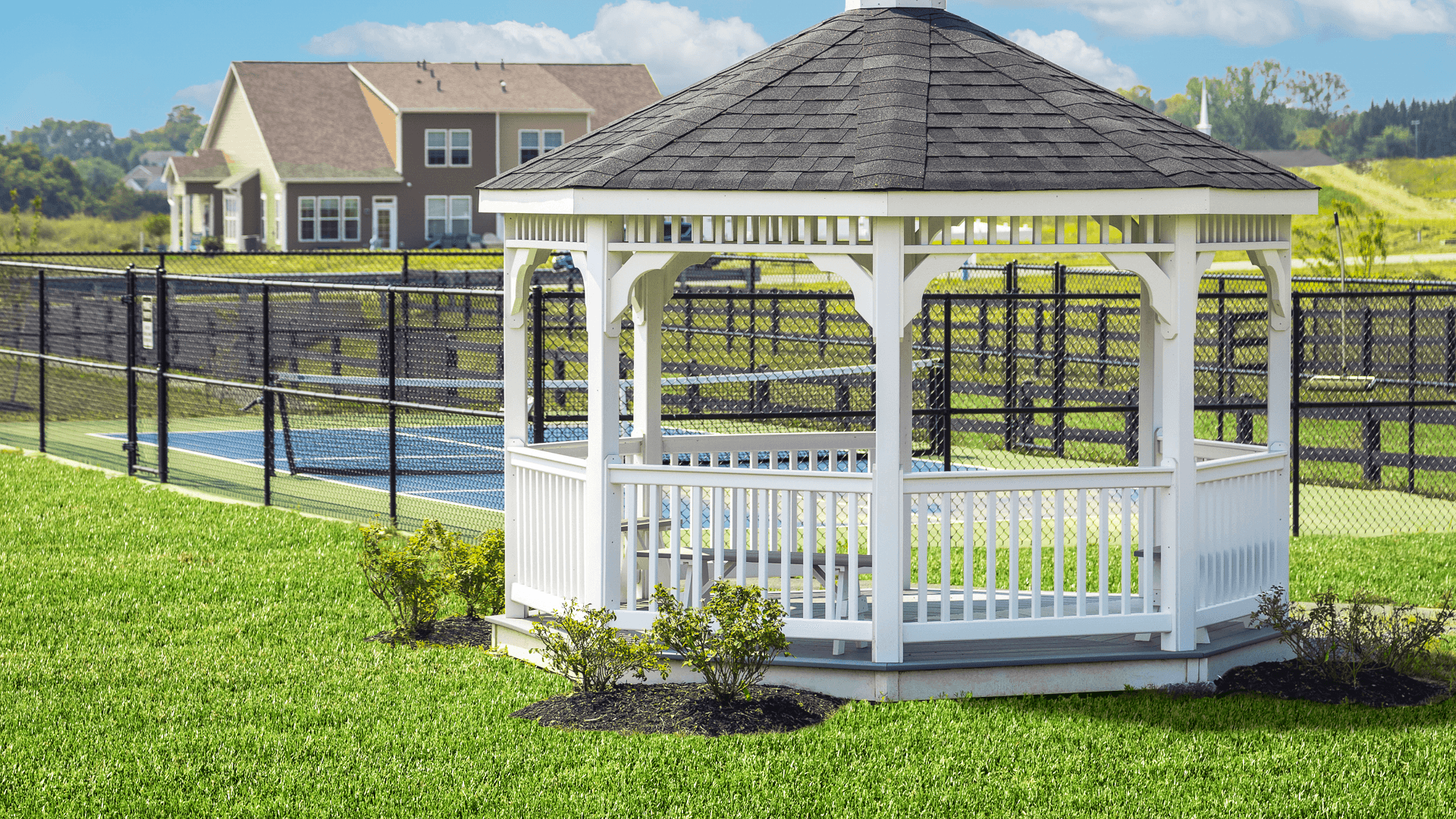 casa en Rosehill Manor 55+ Active Adult Homes por DRB Homes