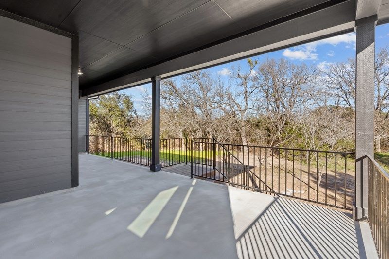 The Rockmoor - Covered Porch