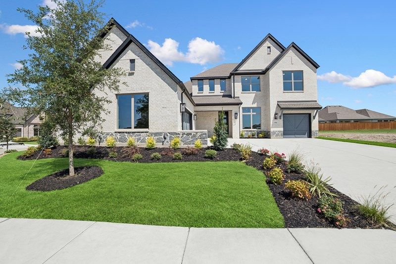 2238 Village Trail. Lakewood Village, TX 75068