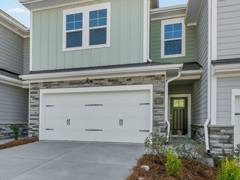 Thornhurst II - Westview Towns: Waxhaw, North Carolina - David Weekley Homes