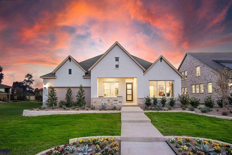 casa en Briggs Ranch - Signature Legacy Series por David Weekley Homes