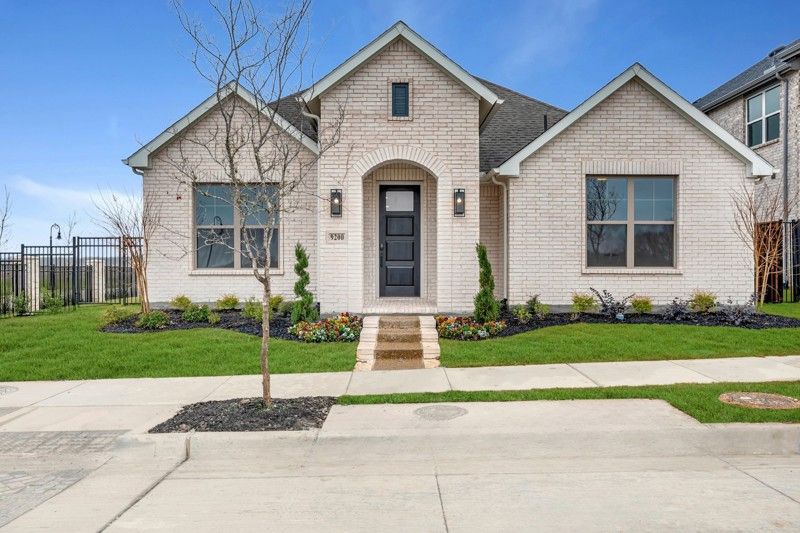 9200 Persimmon Lane
