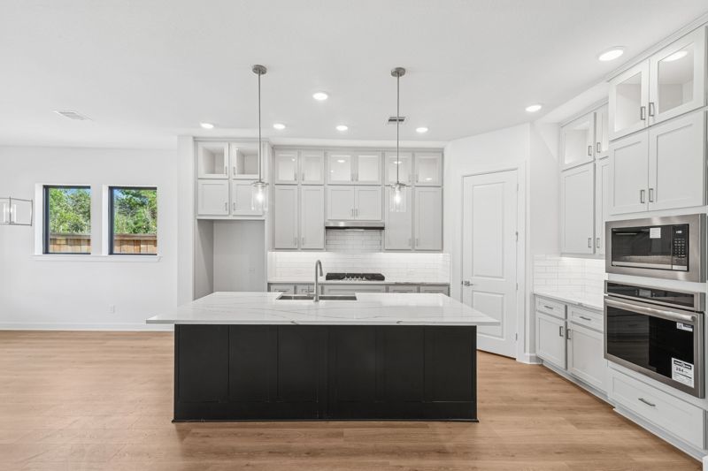 Kresston - Enclave Collection - Montgomery, TX