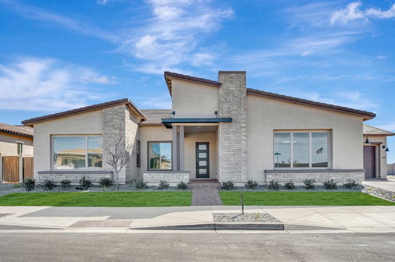 Casteel - Suelo at Legado West: Queen Creek, Arizona - David Weekley Homes