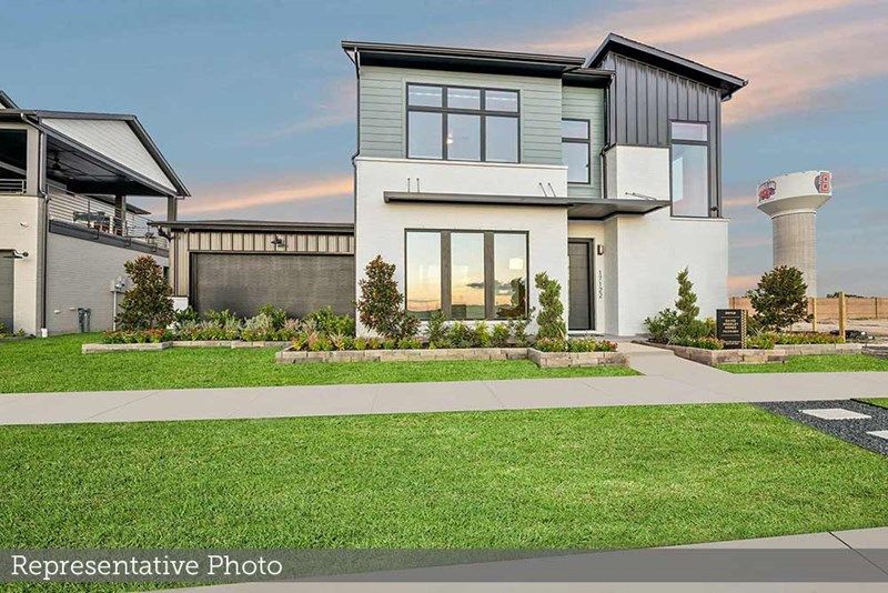 Doyle - Easthaven at Bridgeland Central - Horizon Collection: Cypress, Texas - David Weekley Homes