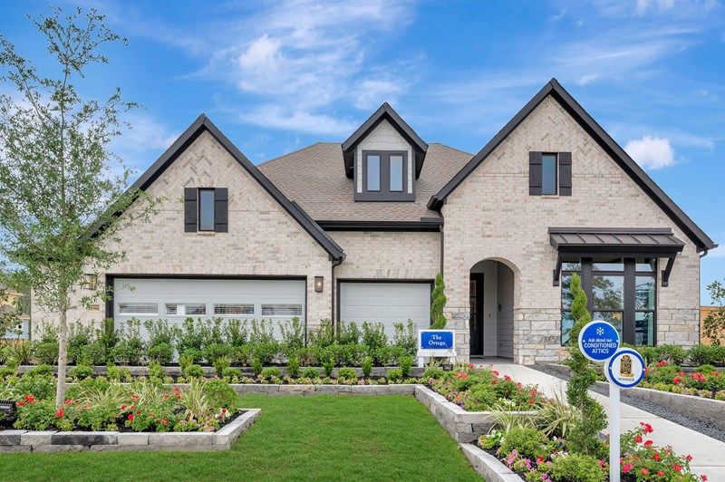 casa en Sundance Cove Lakeside - Overlook View Collection por David Weekley Homes