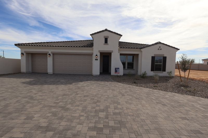 Cortessa - Sentiero at Windrose: Waddell, Arizona - David Weekley Homes