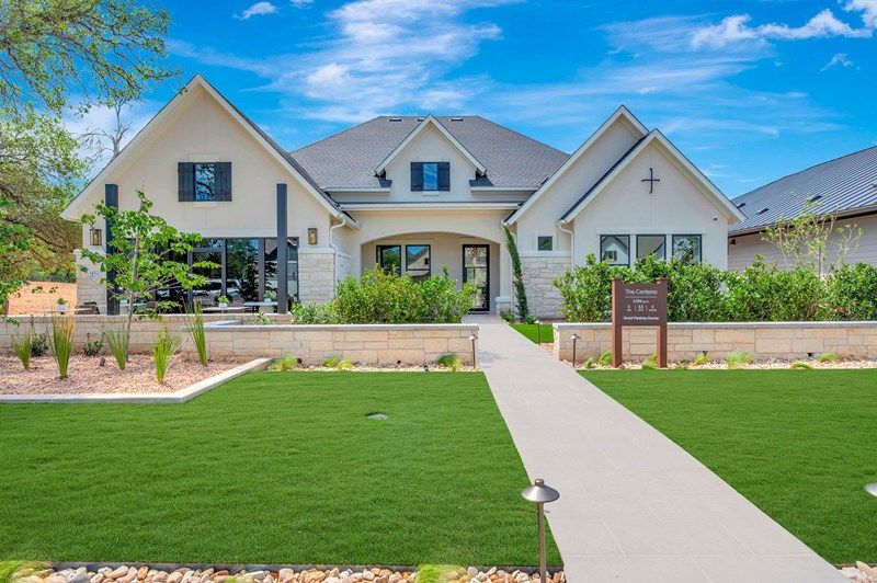casa en Kissing Tree – Vista Series por David Weekley Homes
