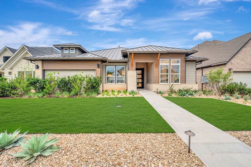 casa en Kissing Tree – Summit Series por David Weekley Homes