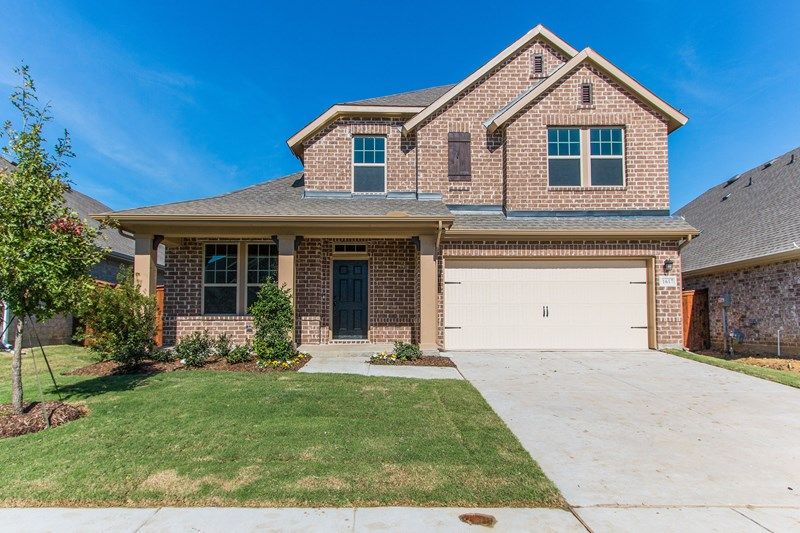 Clairmont - Sandbrock Ranch: Aubrey, Texas - David Weekley Homes