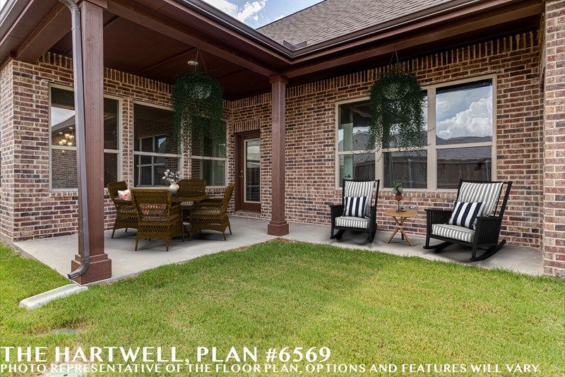 The Hartwell - Covered Patio