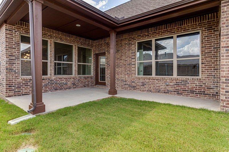 The Hartwell - Covered Patio