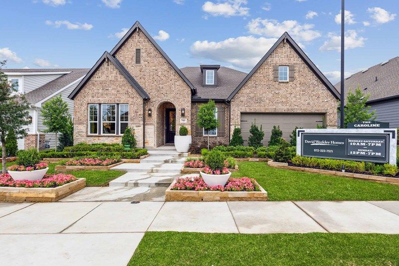 casa en Pecan Square – Classics por David Weekley Homes