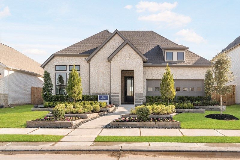 Begonia - Grand Central Park - Ascent Collection: Conroe, Texas - David Weekley Homes