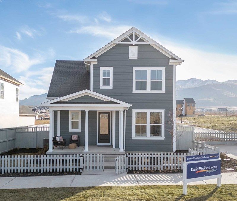 casa en Beacon Pointe por David Weekley Homes