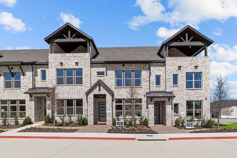 casa en Hillside at Las Colinas por David Weekley Homes