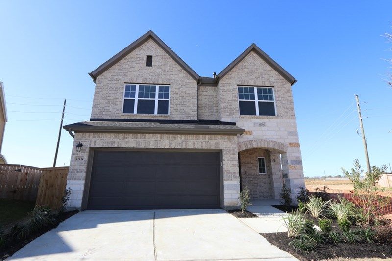 Glenshire - The Grand Prairie - Meadow Collection: Hockley, Texas - David Weekley Homes