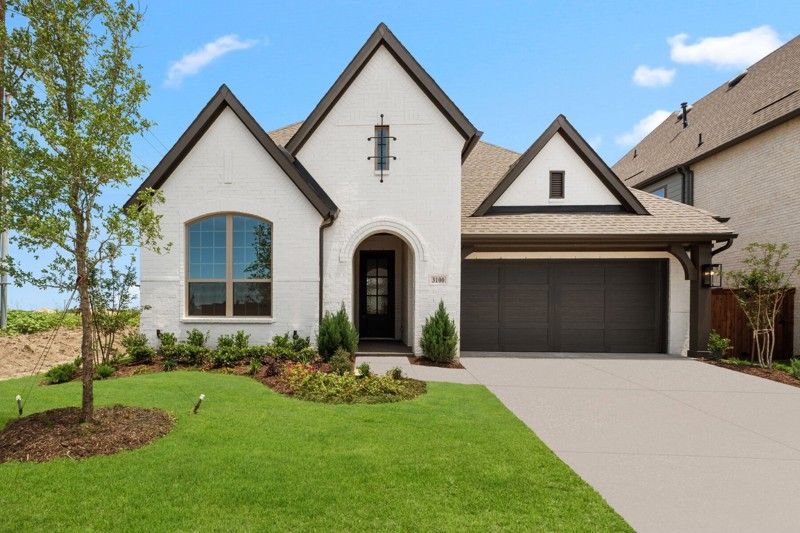 Mustang Lakes por David Weekley Homes en Dallas Texas