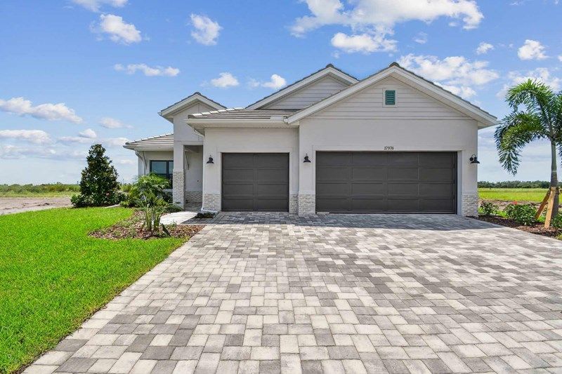 18172 Foxtail Loop. Venice, FL 34293
