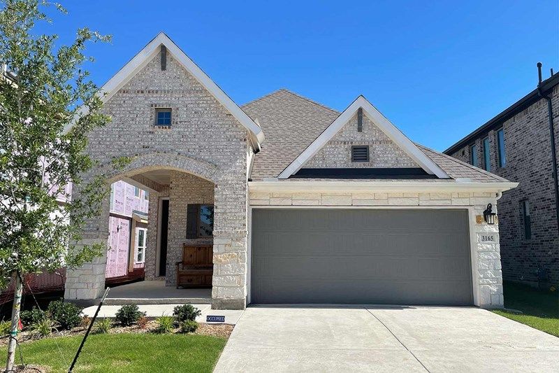 1520 Casting Ridge. Mesquite, TX 75181
