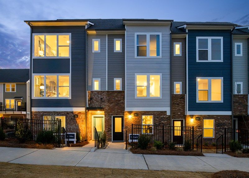 casa en Central Living at Craig por David Weekley Homes