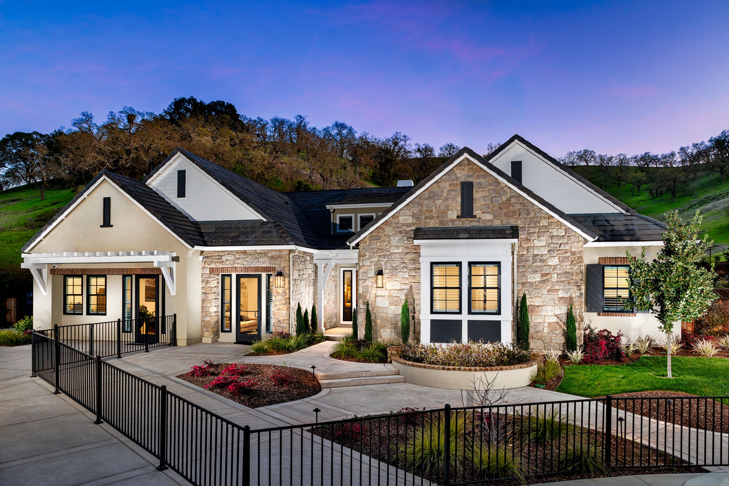 casa en Magee Preserve por Davidon Homes