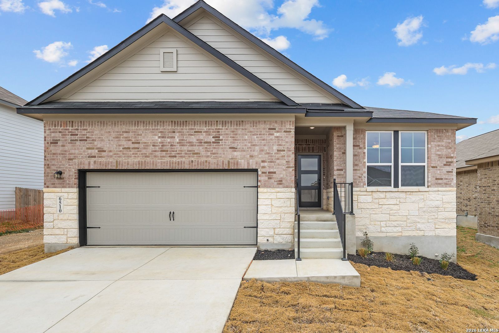 The Glenwood F - Royal Crest: San Antonio, Texas - Davidson Homes