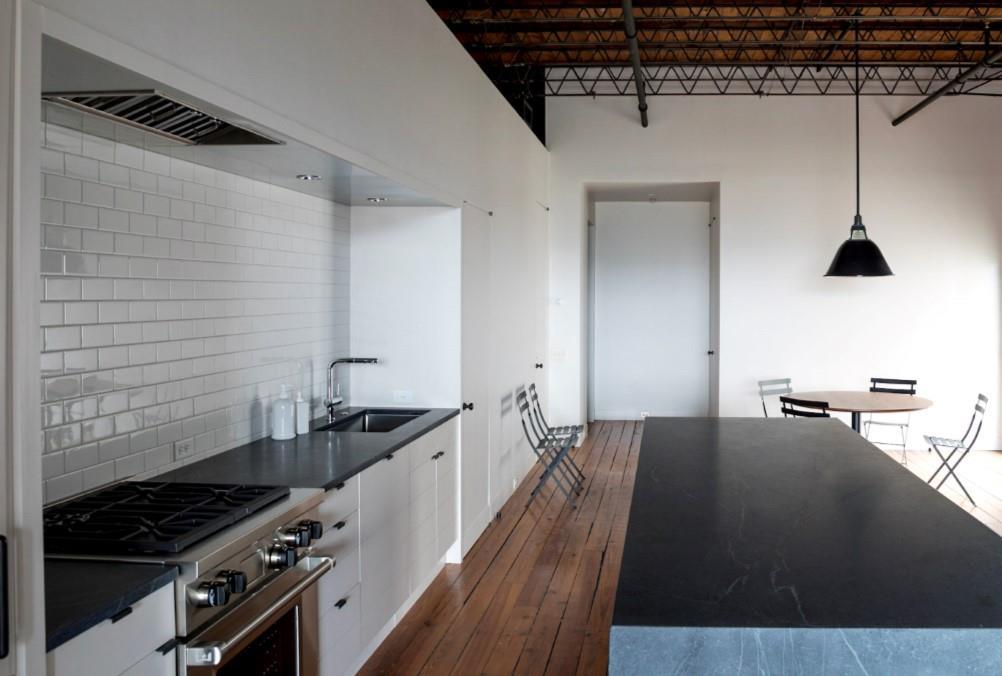 casa en Day Star Construction, Inc. por Day Star Construction, Inc.