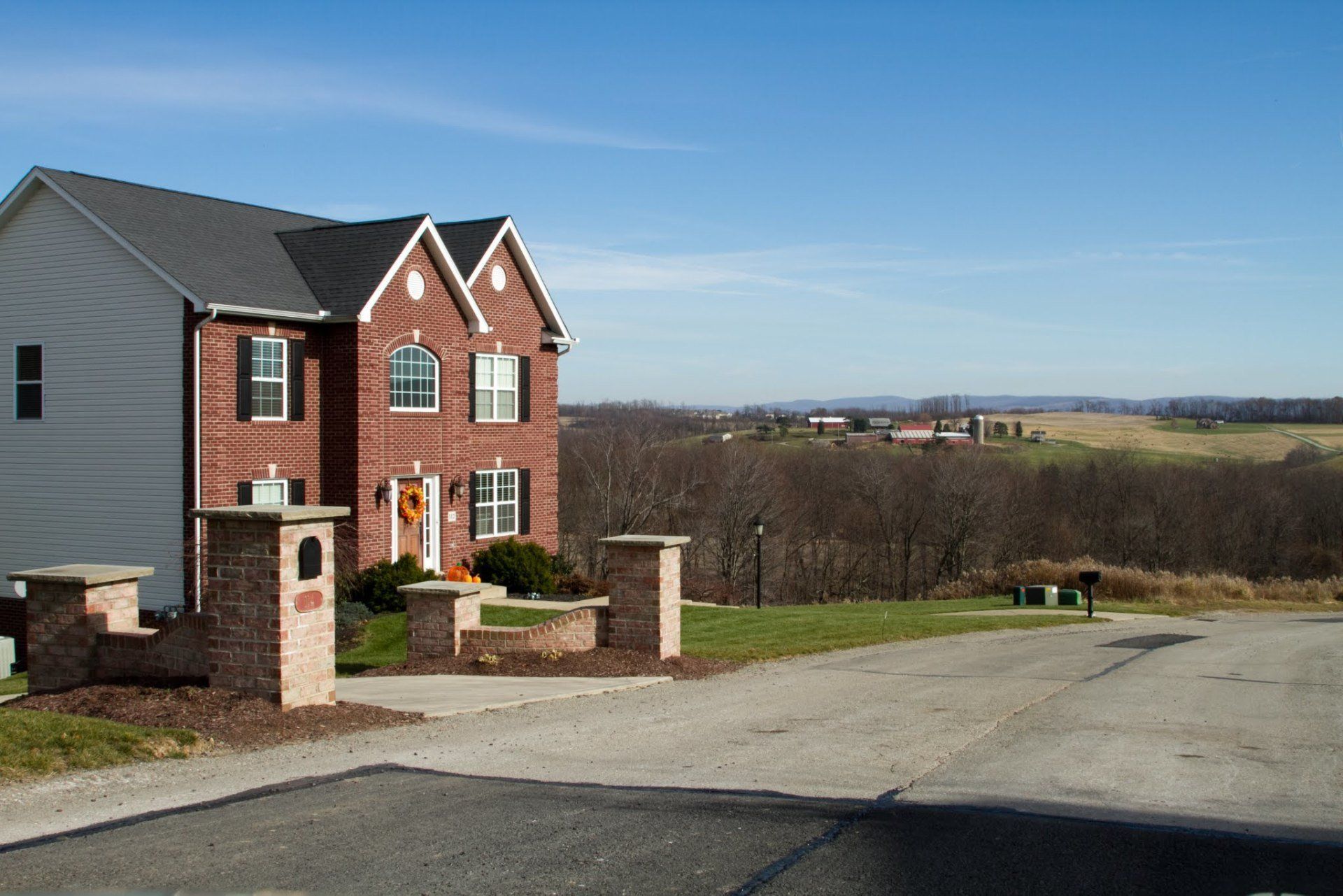 Foxfield Knoll por Decesare Properties en Pittsburgh Pennsylvania