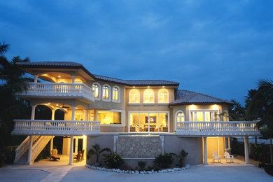 Desanctis Enterprise por Desanctis Enterprise en Fort Myers Florida