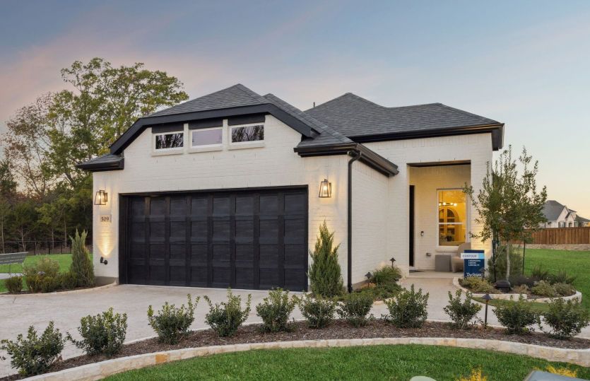 537 Gray Spruce Trail. McKinney, TX 75071