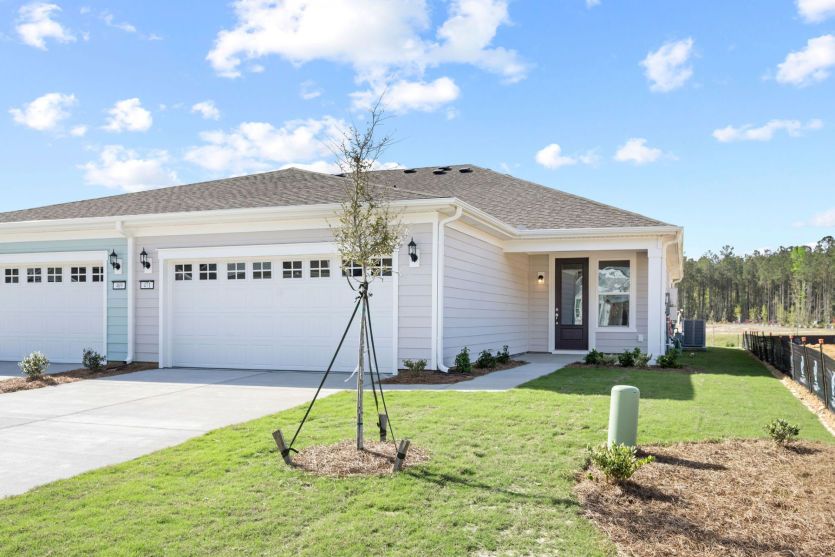 471 Walleye Boulevard (Caledonia)