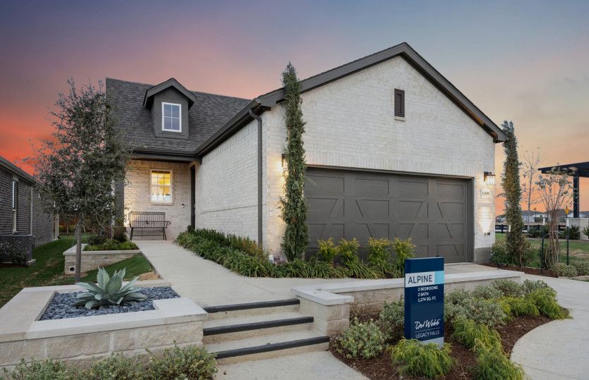 537 Gray Spruce Trail. McKinney, TX 75071