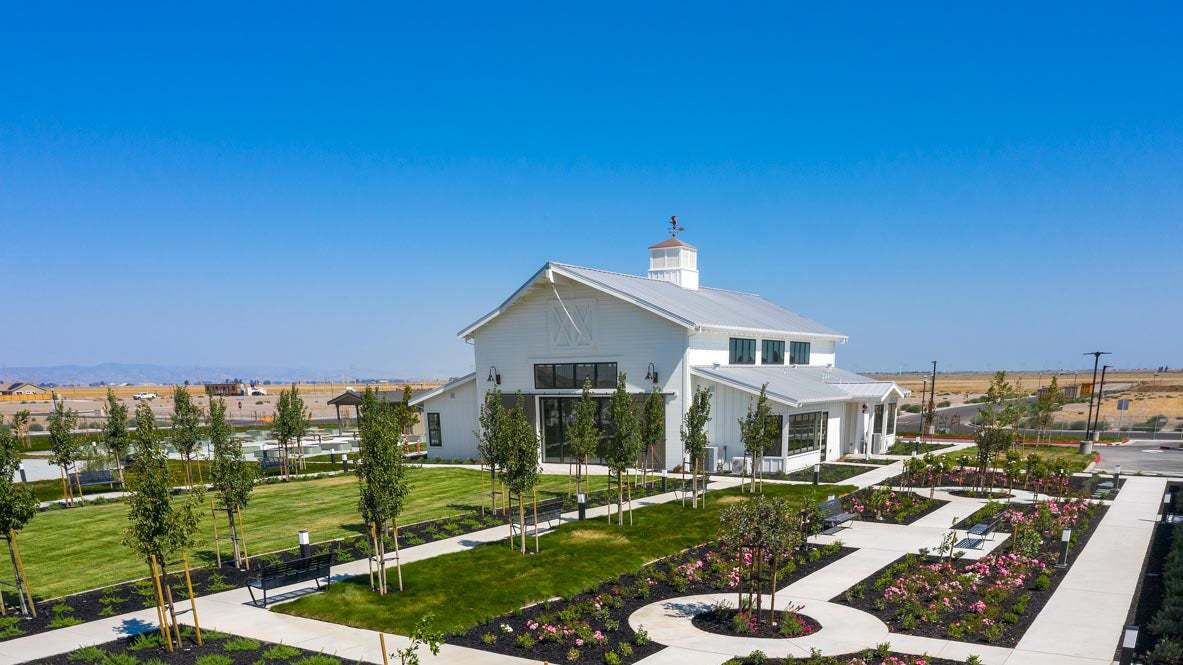 casa en Luminescence at Liberty, 55+ Active Adult por DeNova Homes