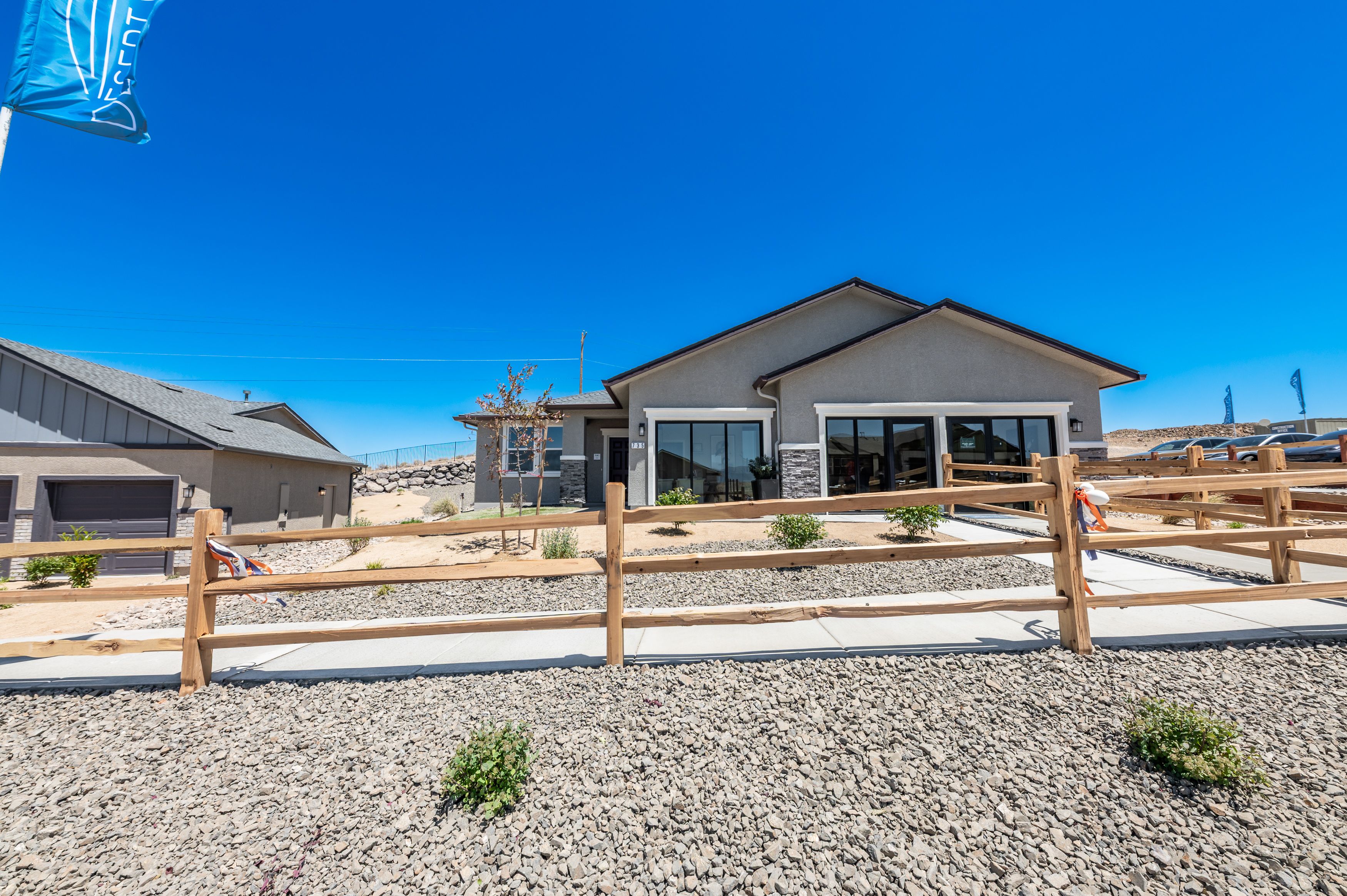 casa en Mesa View por Desert Wind Homes