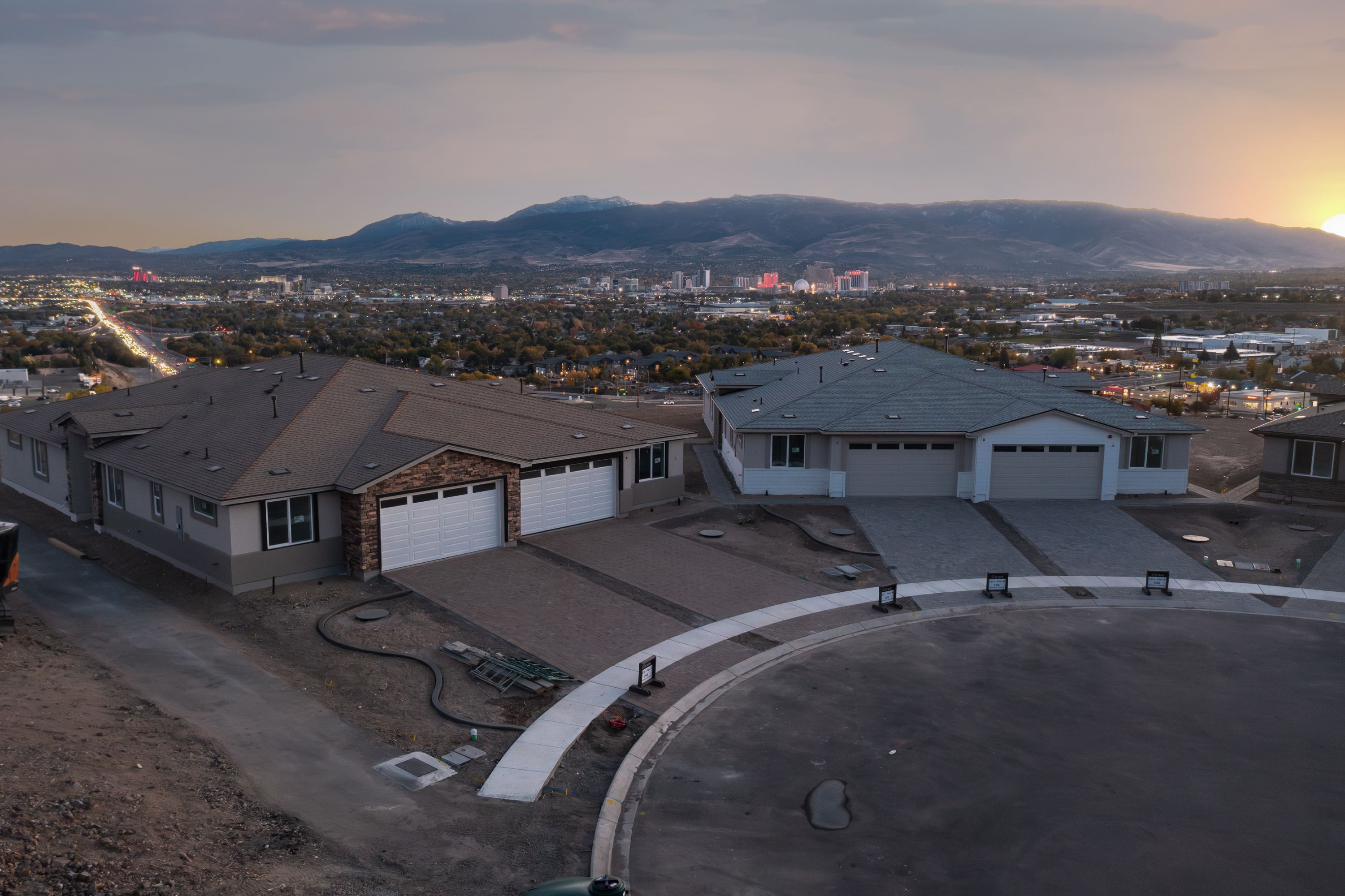 Sierra - The Views: Reno, Nevada - The Views