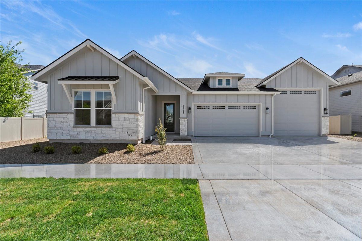 Residence 10 - Sterling Heights: Eagle, Idaho - Sterling Homes