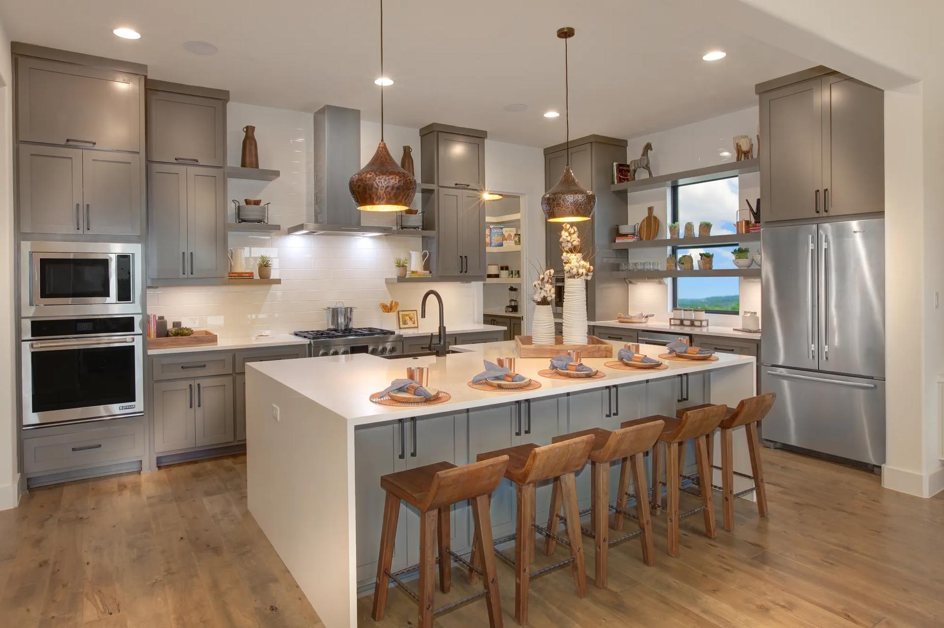 casa en Caliterra - 80' por Drees Custom Homes