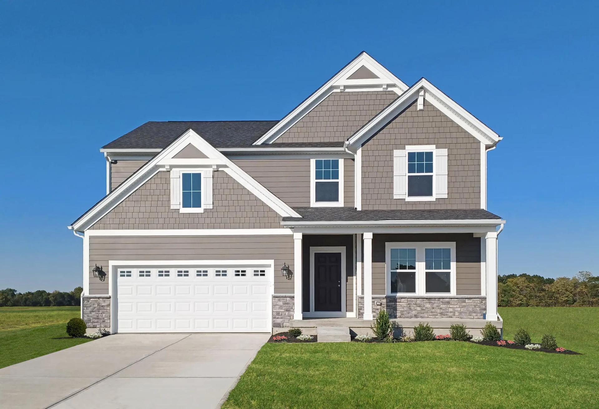 casa en Trailhead Cascades por Drees Homes