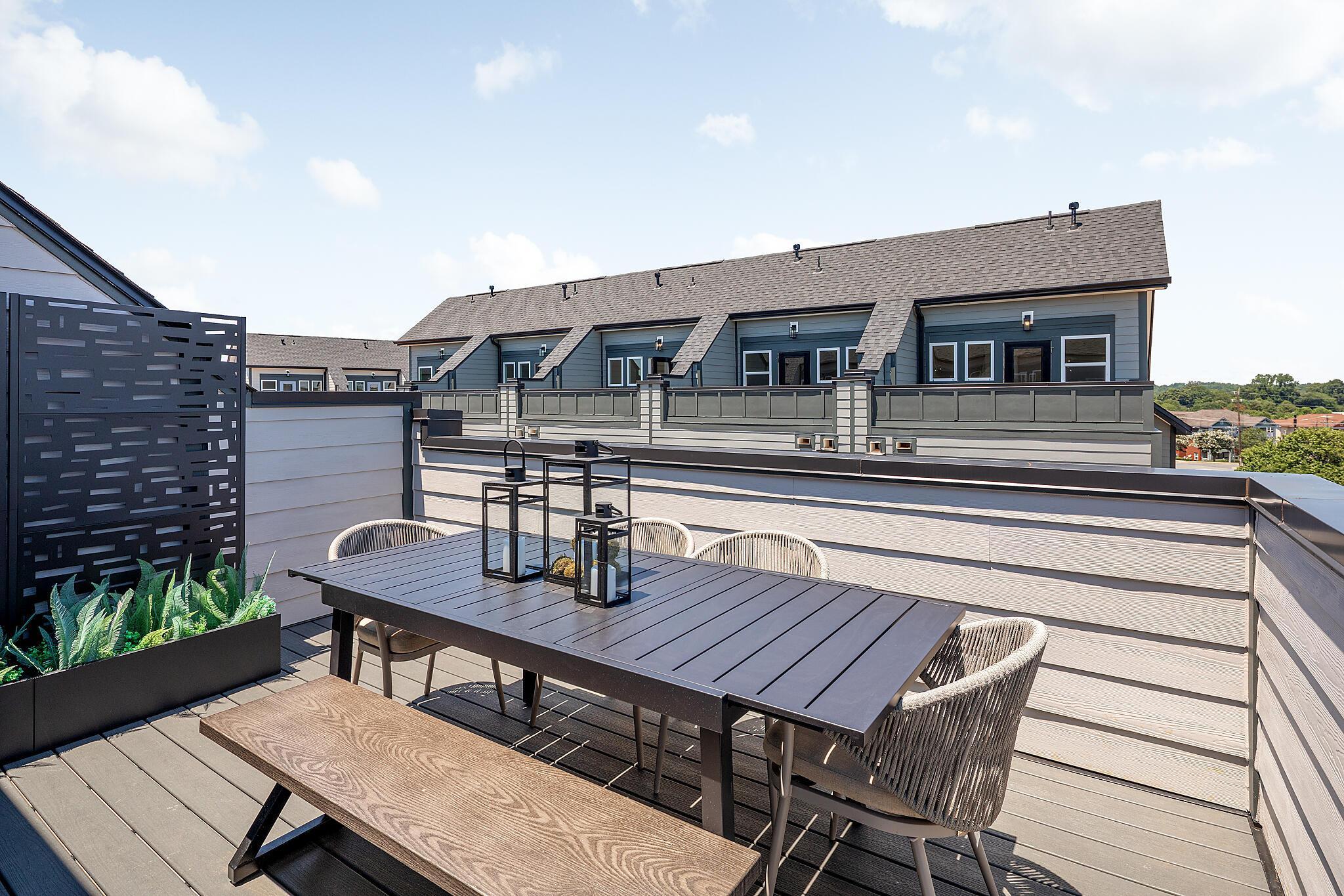 casa en Equinox por Empire Homes