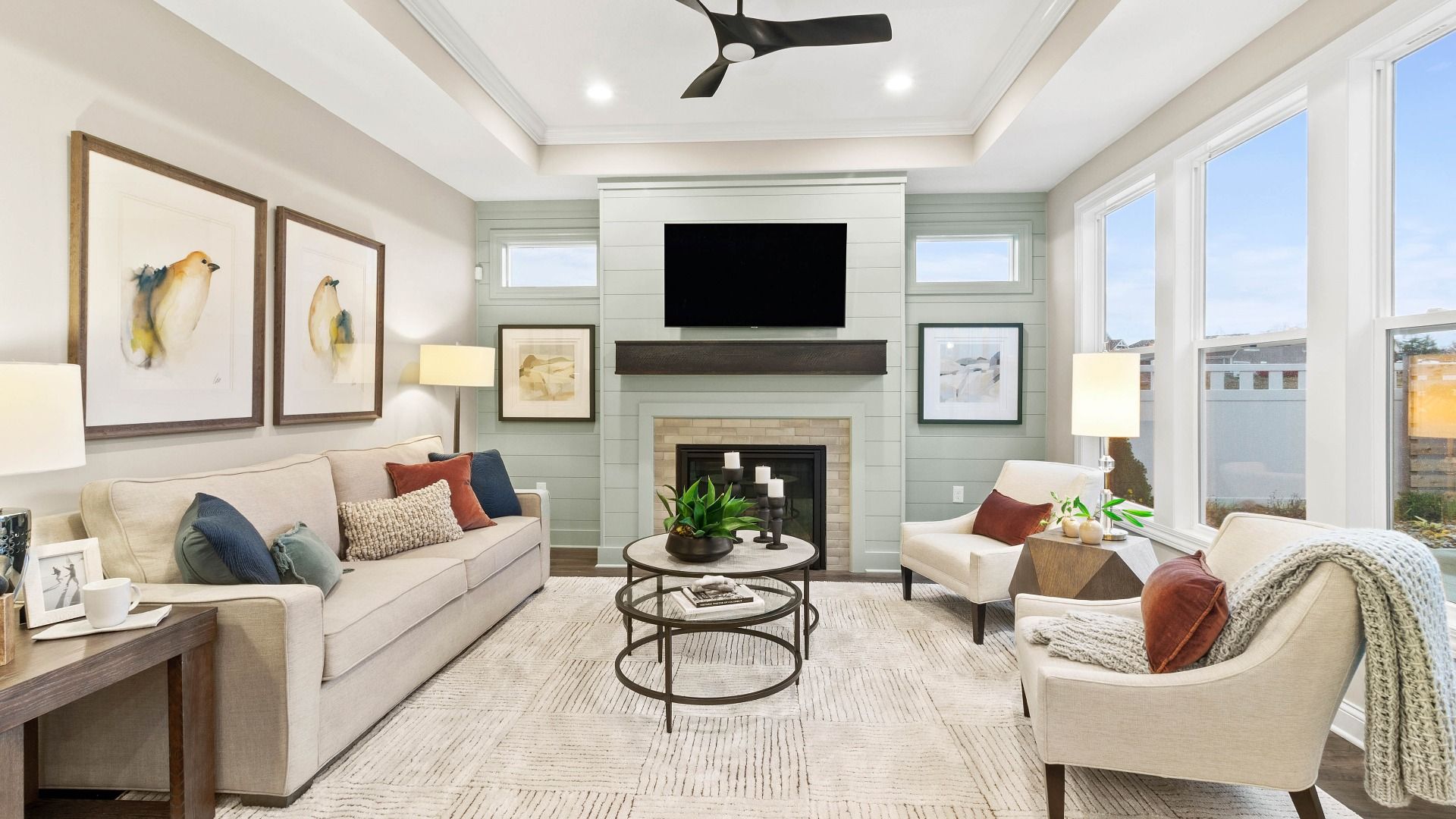 casa en The Courtyards at Mulberry Run por Epcon Communities