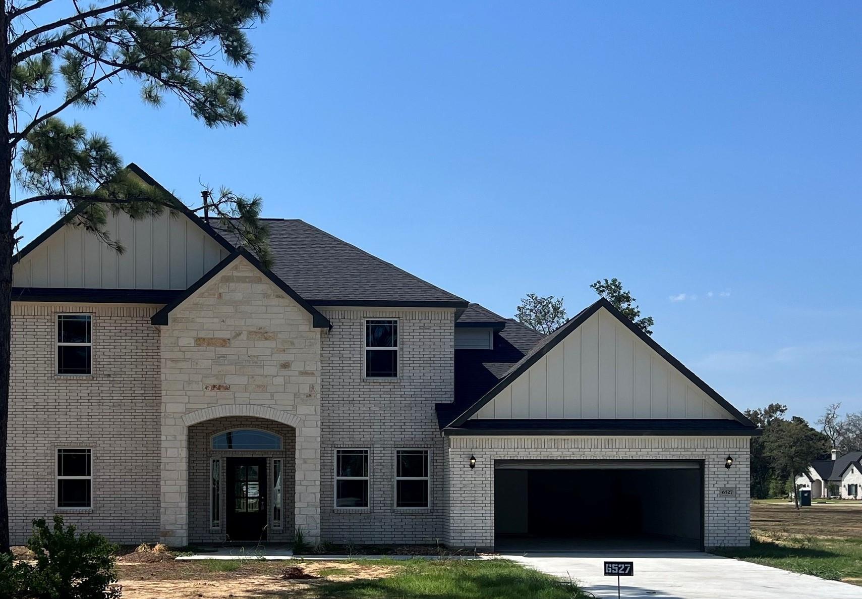 casa en Eagle Point Homes por Eagle Point Homes