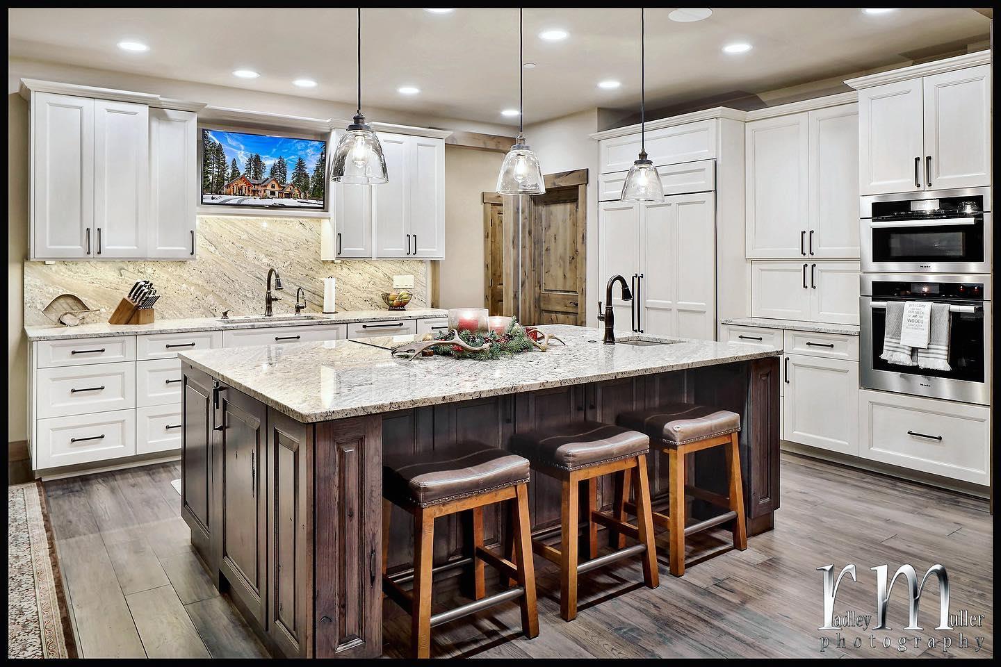 Eide Homes por Eide Homes en Yakima Washington