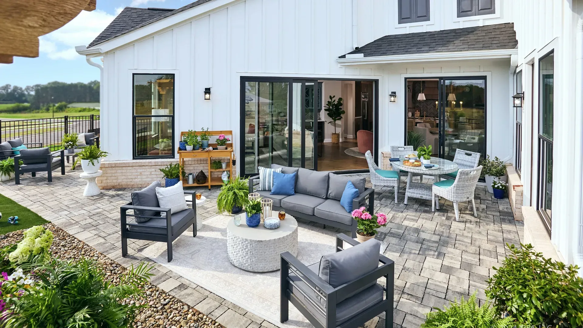 The Courtyards at Quail Park por Epcon Communities en Charlotte North Carolina