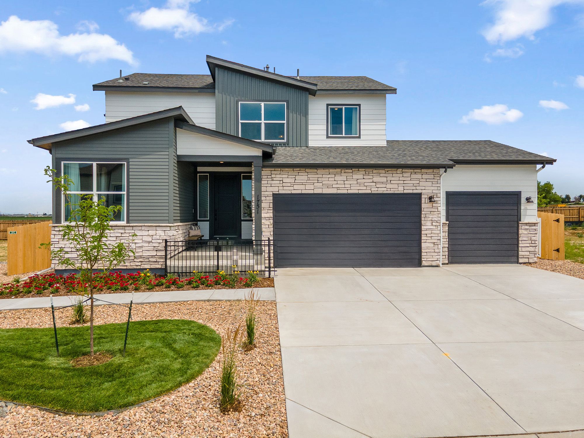 casa en Cherry Meadows por Risewell Homes