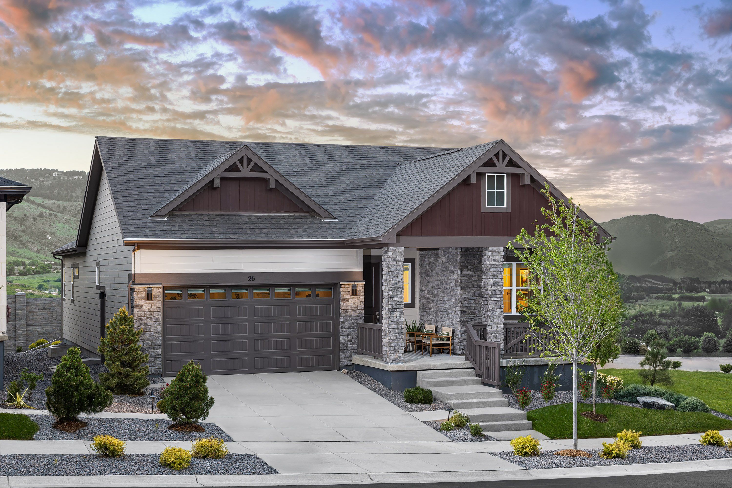 casa en The Manors Collection at Golden Overlook por Risewell Homes