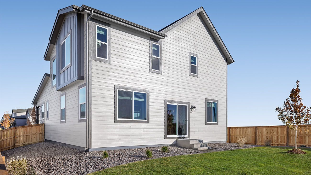 casa en The Cottages Collection at Ridgeline Vista por Risewell Homes